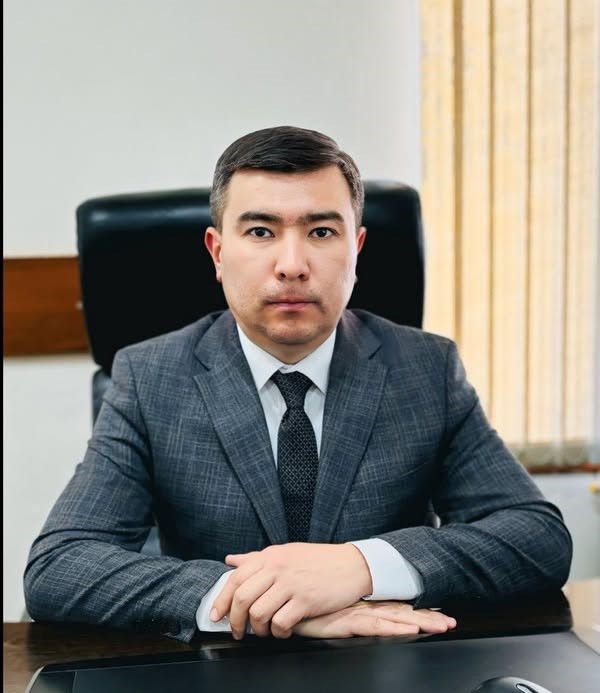 ЖАҢА БАСШЫНЫ ТАНЫСТЫРДЫ