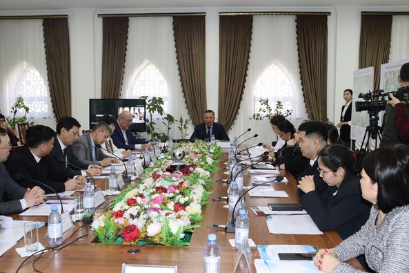 «Жамбыл облысының аймағында орналасқан ЮНЕСКО-ның Бүкіләлемдік мұралар тізіміне енген ескерткіштердің қорғау аймақтарын белгілеудің проблемалары» тақырыбында жиын