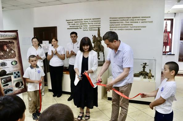 «Есік» «Ежелгі Тараз ескерткіштері»  Алғыс хатпен марапаттады.