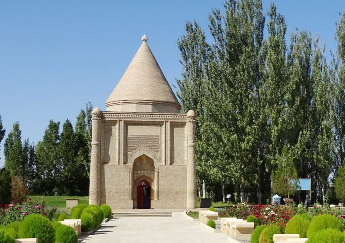 Айша Бибі кесенесі, сәулетшісі белгісіз, XI-XII ғасырлар