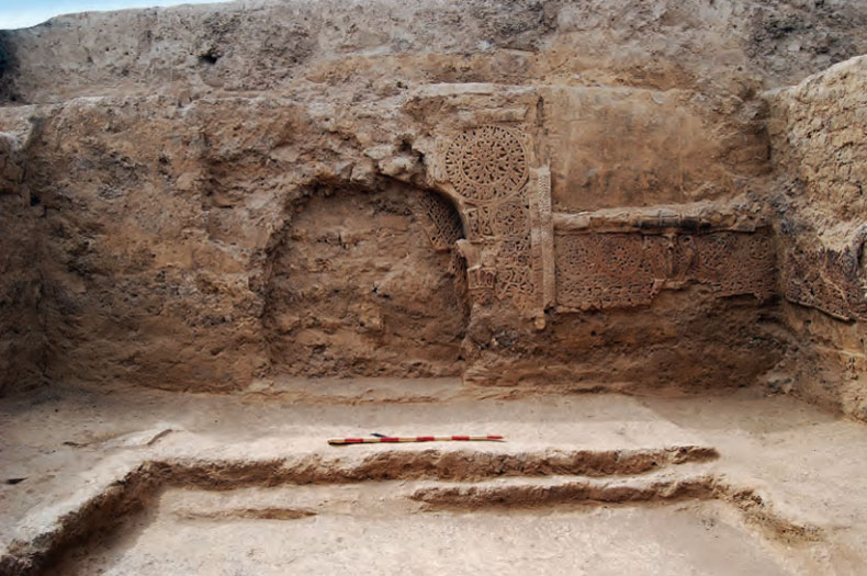 Декоративное убранство резиденции тюркских правителей VIII в. в цитадели г. Кулан