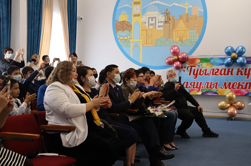 Кедергісіз тарих