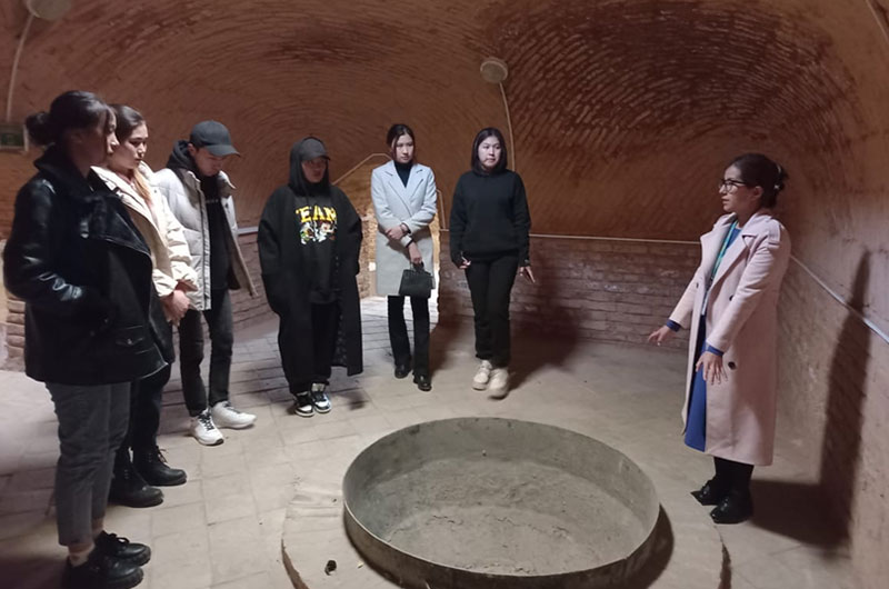 Колледж білімгерлері іс-тәжірибеден өтуде