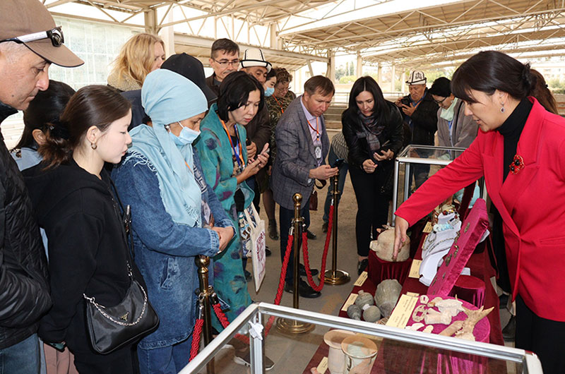 Тараз – Қолөнершілер қаласы